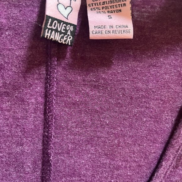 Batwing top - Picture 3 of 3